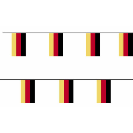 2x Duitse feestvlaggetjes