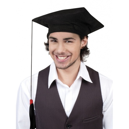 Graduate hats black 