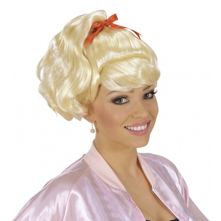 Sweet Sandy blonde wig