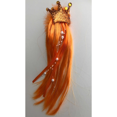 Haarklem met kroontje, kralen en oranje haarpluk 32 cm verkleedaccessoires