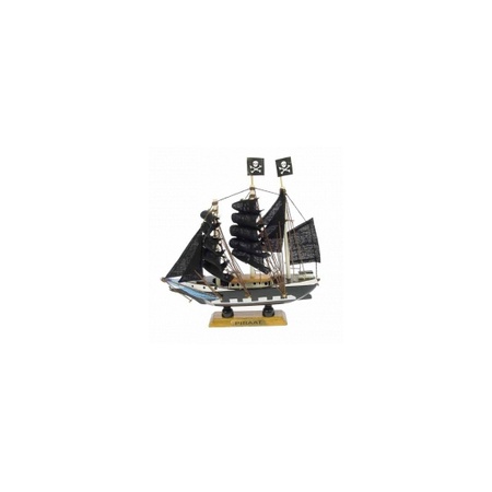 Miniature pirate ship 16 cm