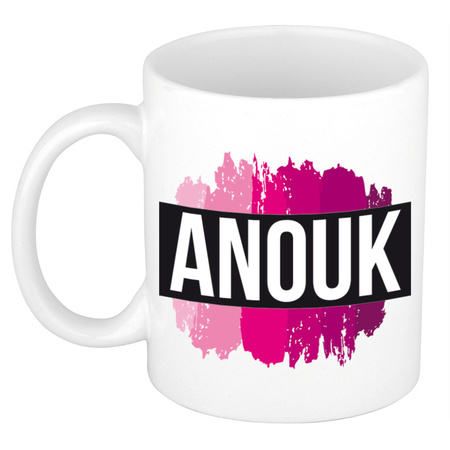 Naam cadeau mok / beker Anouk  met roze verfstrepen 300 ml