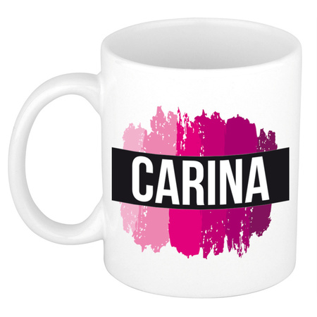 Naam cadeau mok / beker Carina  met roze verfstrepen 300 ml
