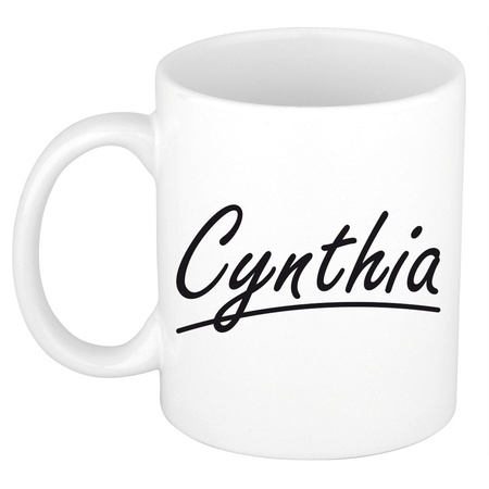 Naam cadeau mok / beker Cynthia met sierlijke letters 300 ml