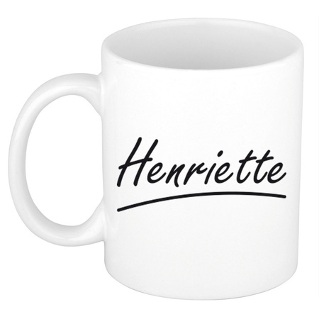 Naam cadeau mok / beker Henriette met sierlijke letters 300 ml