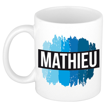 Naam cadeau mok / beker Mathieu met blauwe verfstrepen 300 ml