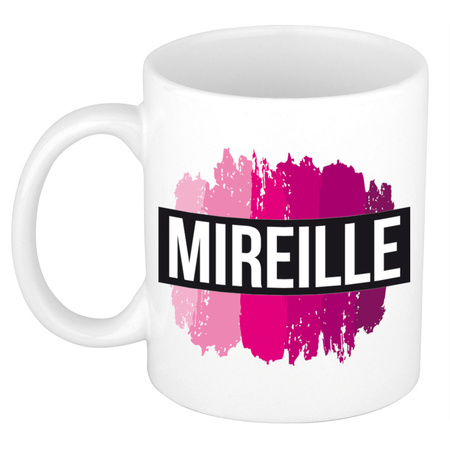 Naam cadeau mok / beker Mireille  met roze verfstrepen 300 ml