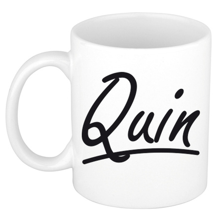 Name mug Quin with elegant letters 300 ml