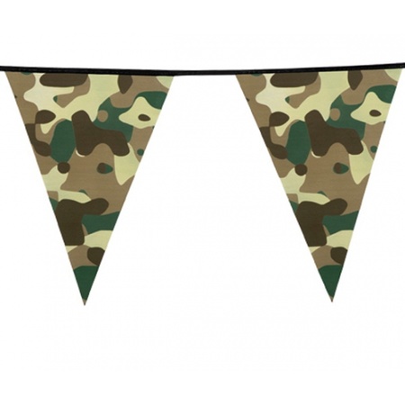 Set of 4x pieces camouflage army bunting flags 6 meters