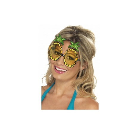 Pineapple Hawaii theme carnaval glasses 